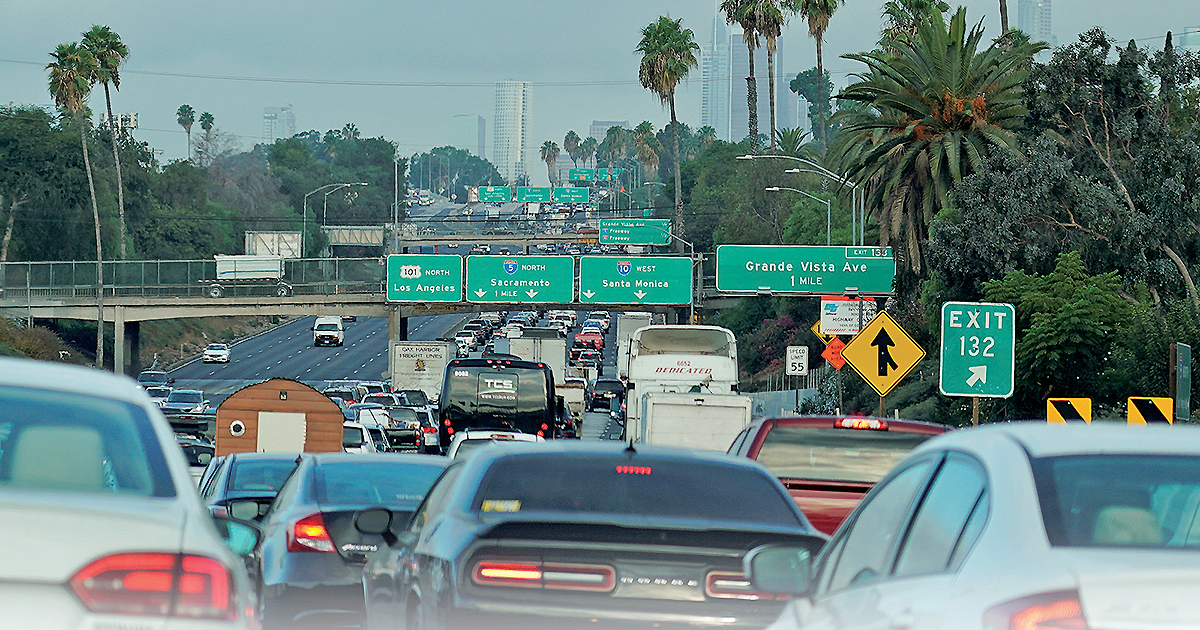 แคลิฟอร์เนียย้ายไปเลิกใช้รถบรรทุกที่ใช้น้ำมันดีเซล